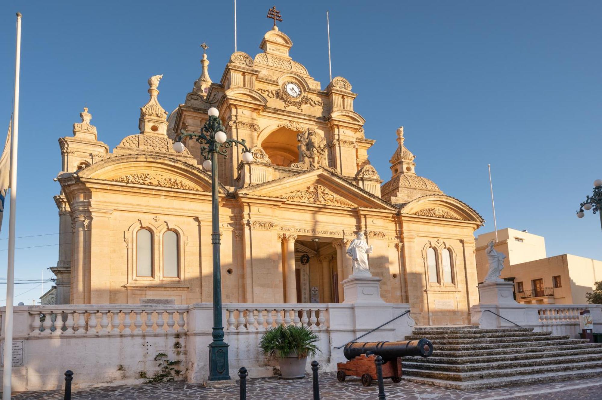 Ta' Dun Martin And Taz-Zija Bed And Breakfast Nadur Exterior foto